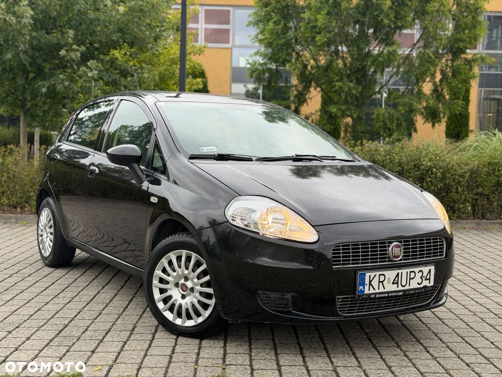 Fiat Grande Punto Actual 1.4 8V Estiva Blue&Me - 2