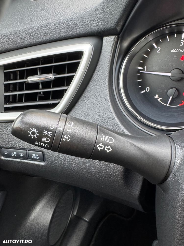 Nissan X-Trail 1.6 dCi Tekna - 21