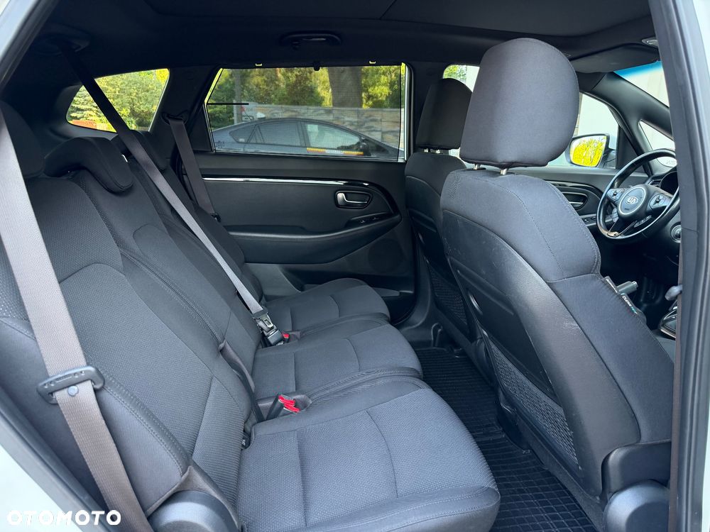 Kia Carens 1.6 GDI L - 20