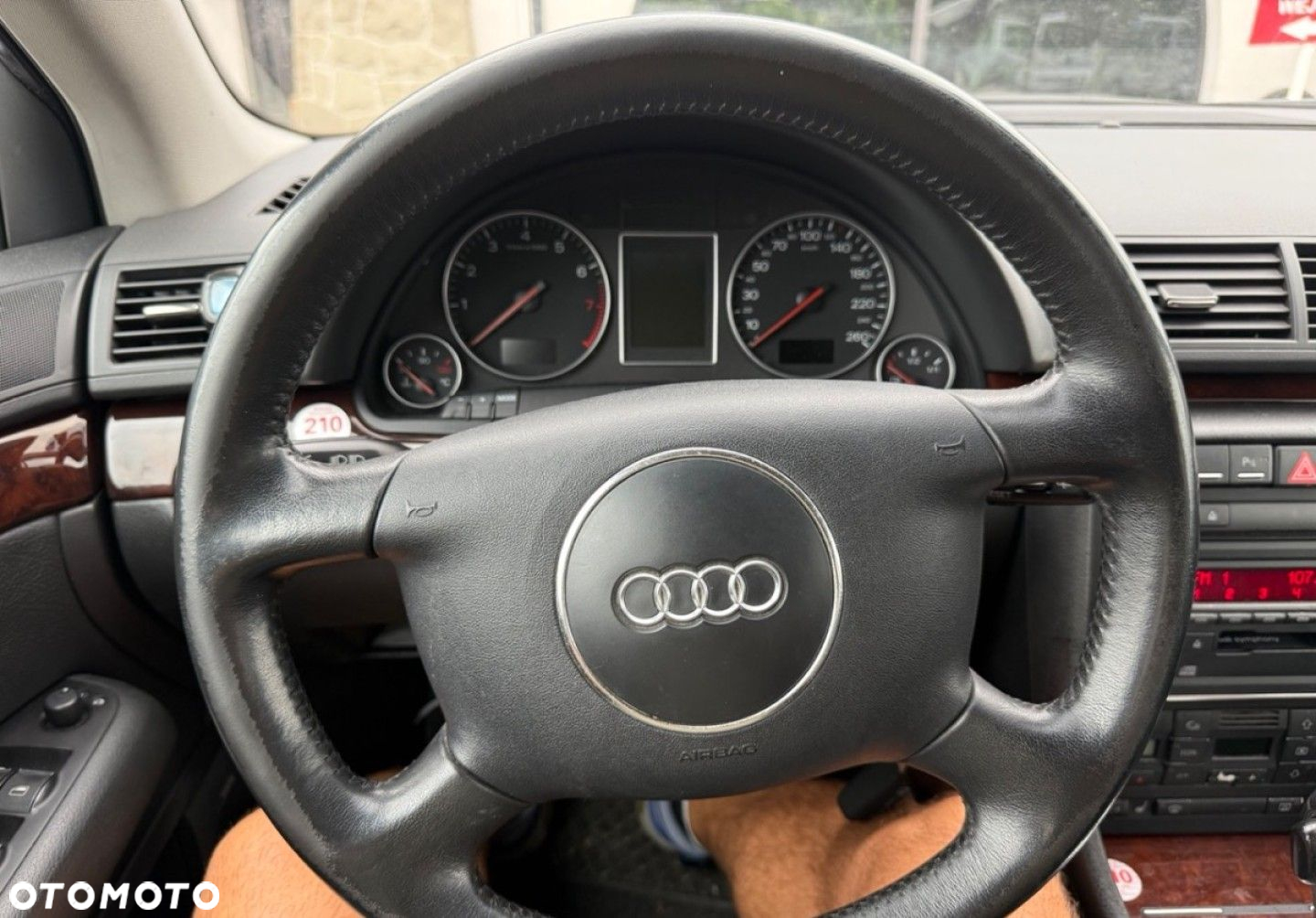 Audi A4 Avant 2.4 Multitronic - 10
