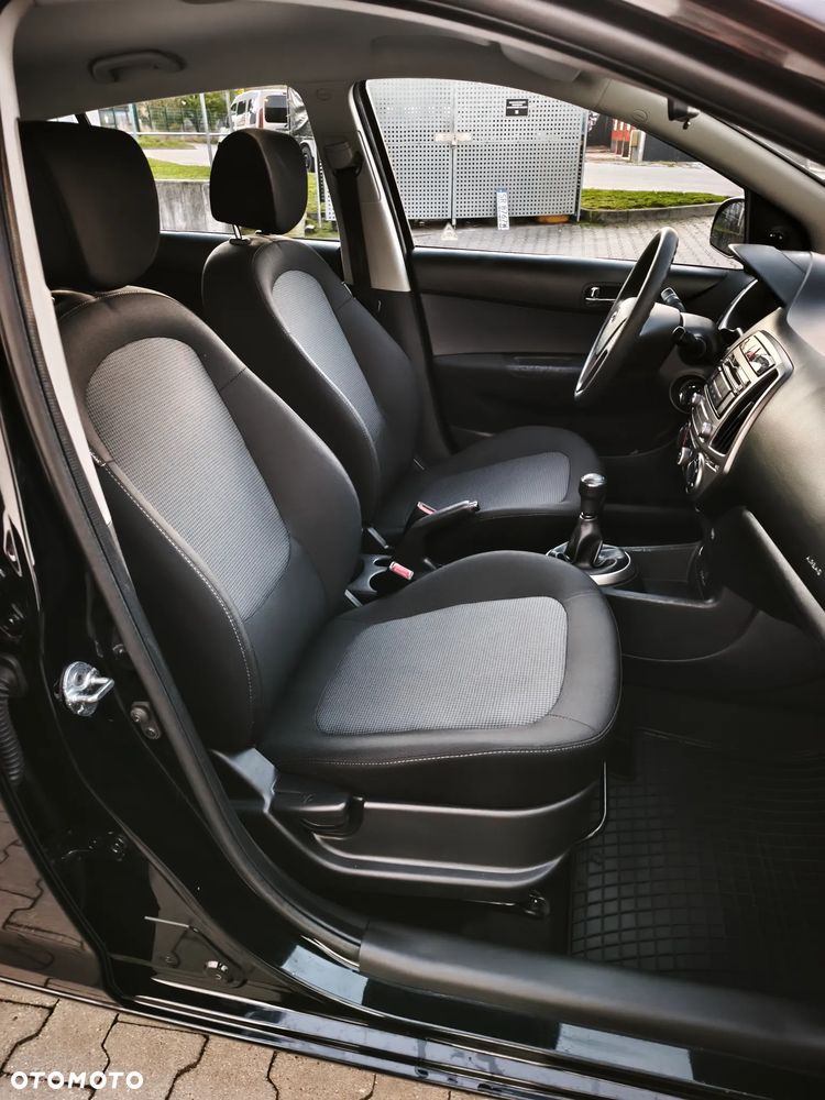 Hyundai i20 1.25 Wersja Jubileuszowa - 5