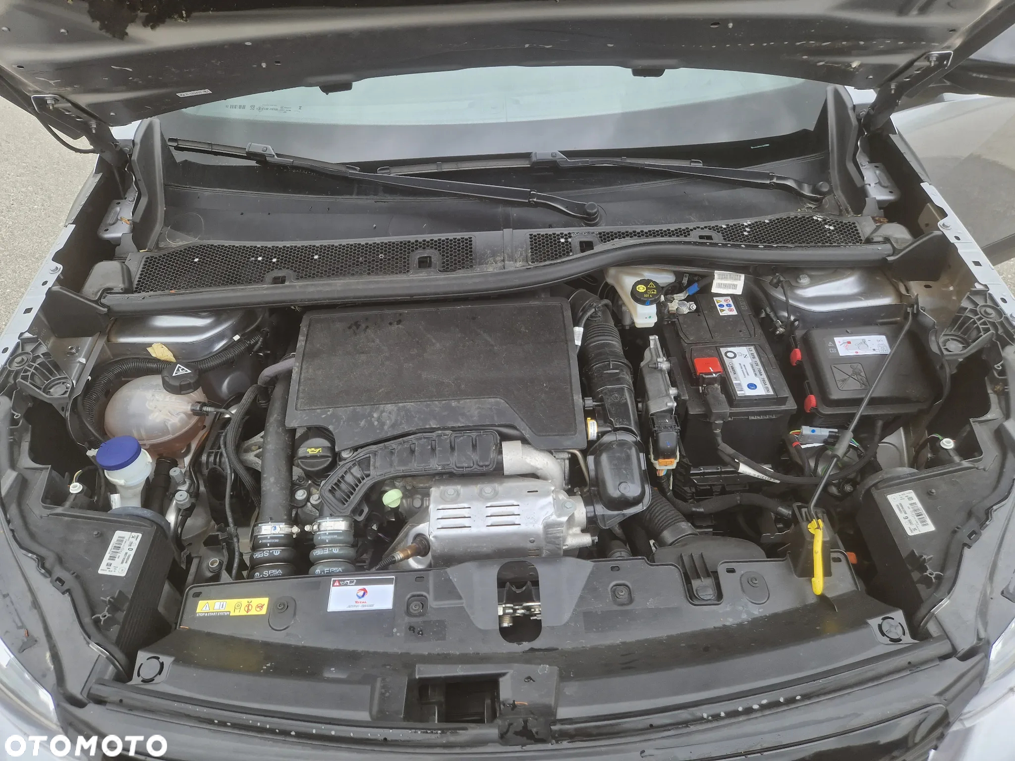 Peugeot 2008 PureTech 100 Allure - 19