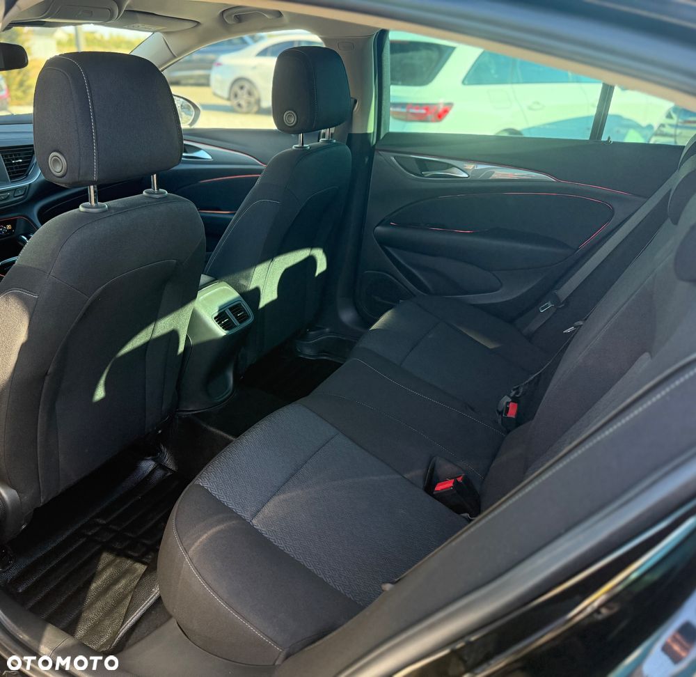 Opel Insignia 1.6 Automatik Innovation - 9