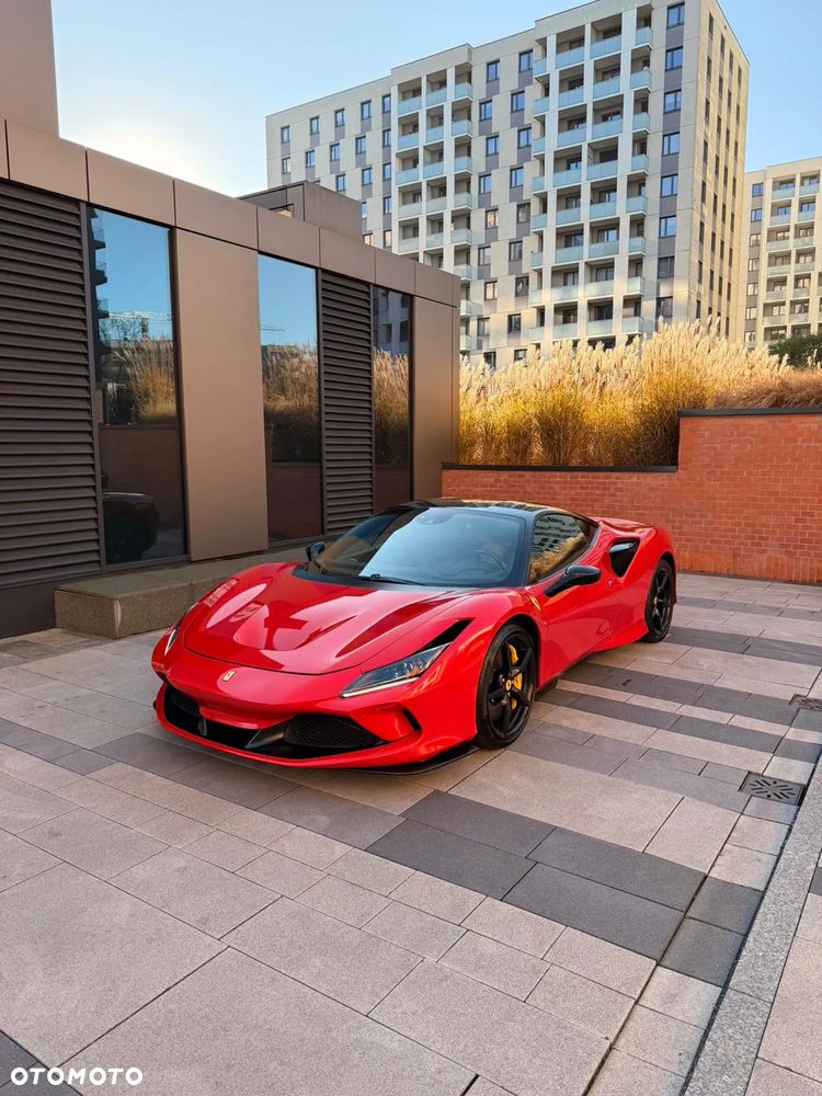 Ferrari F8 Tributo - 27