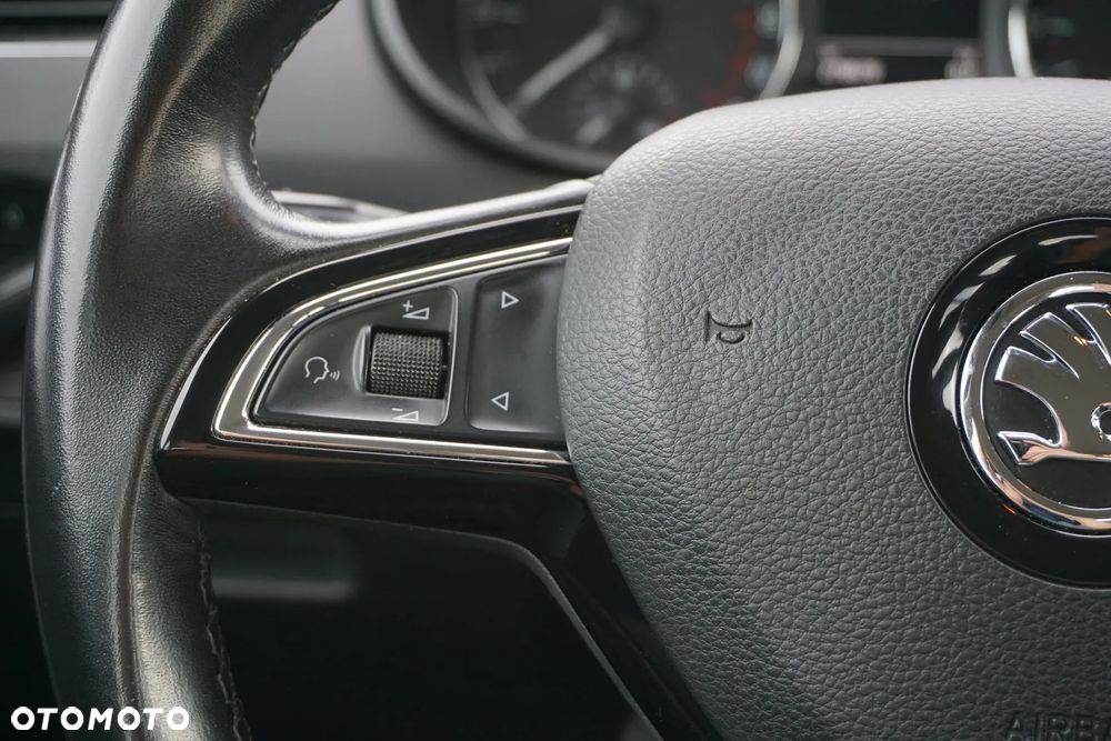 Skoda Octavia 2.0 TDI Style - 23