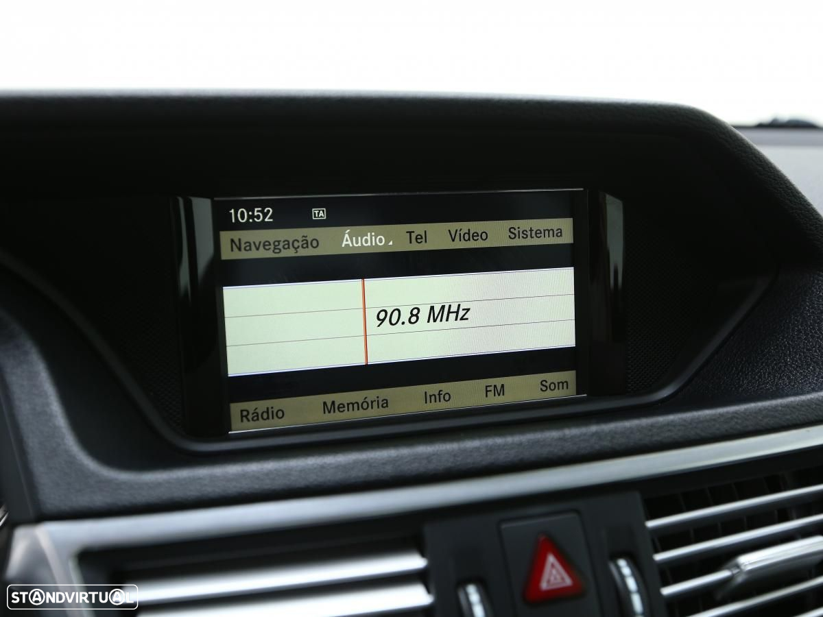 Mercedes-Benz E 250 - 23