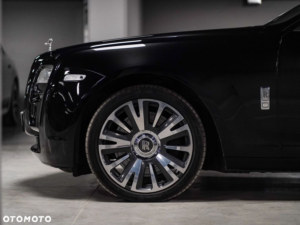 Rolls-Royce Ghost - 18