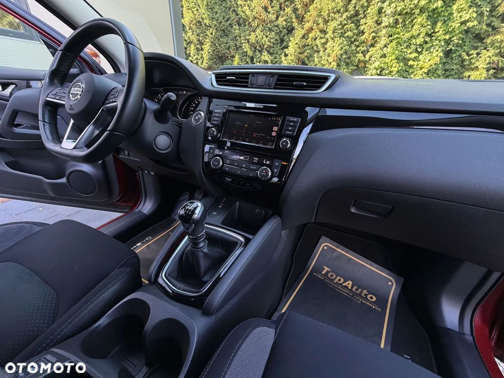 Nissan Qashqai - 16