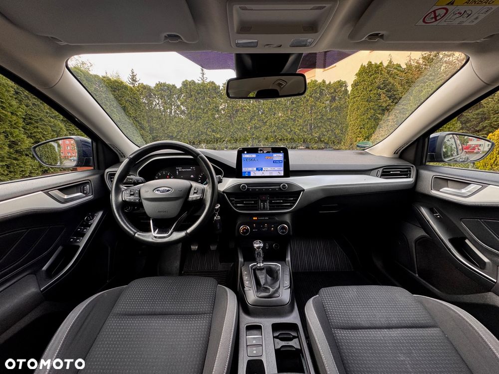 Ford Focus 1.0 EcoBoost Start-Stopp-System TITANIUM STYLE - 9
