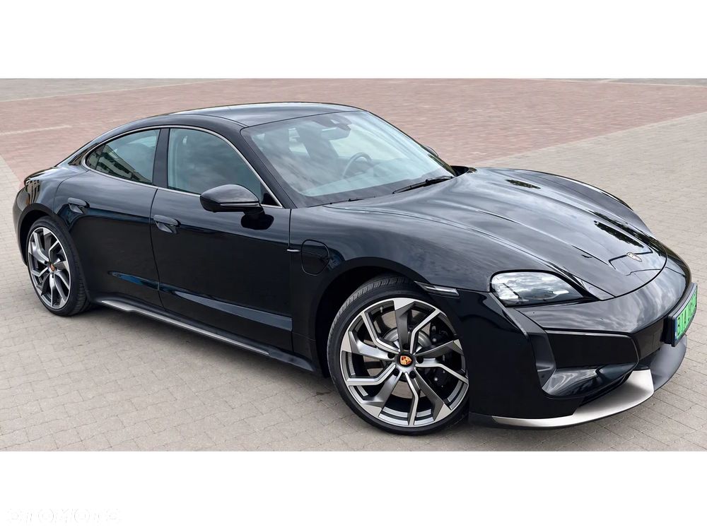 Porsche Taycan Turbo - 1