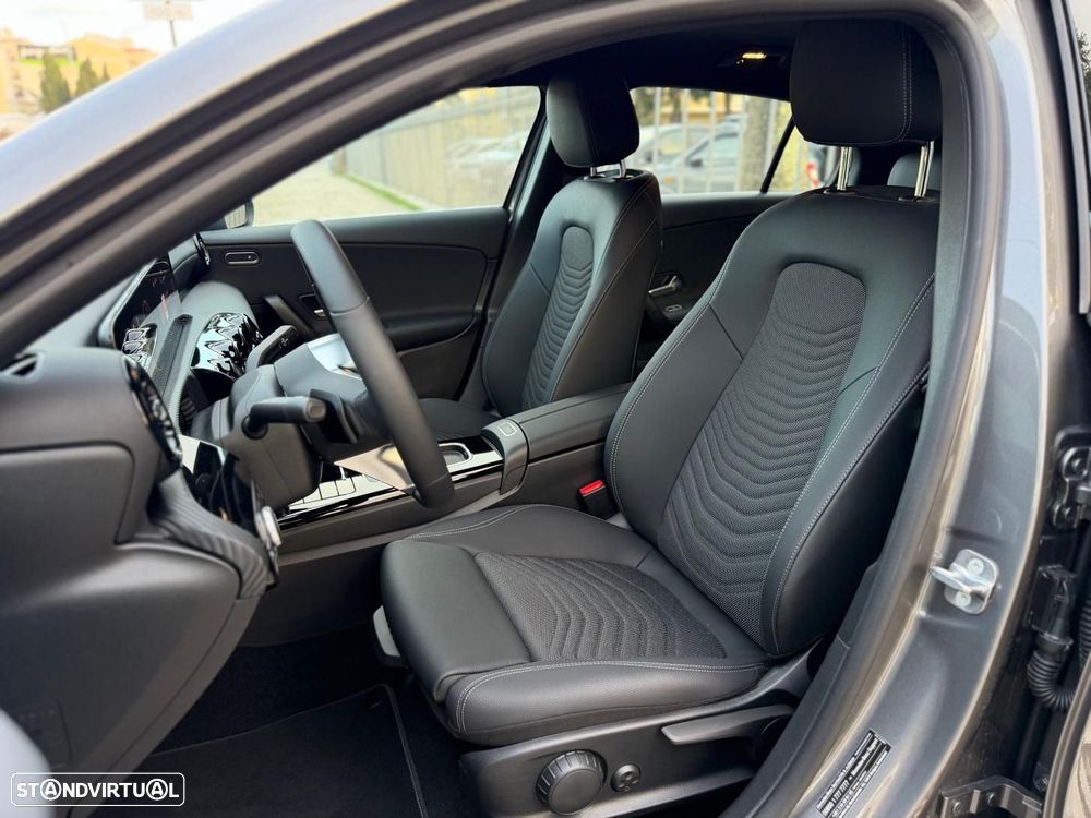 Mercedes-Benz A 250 e - 4