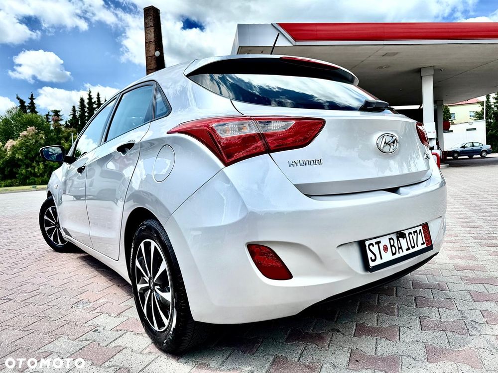 Hyundai i30 - 19