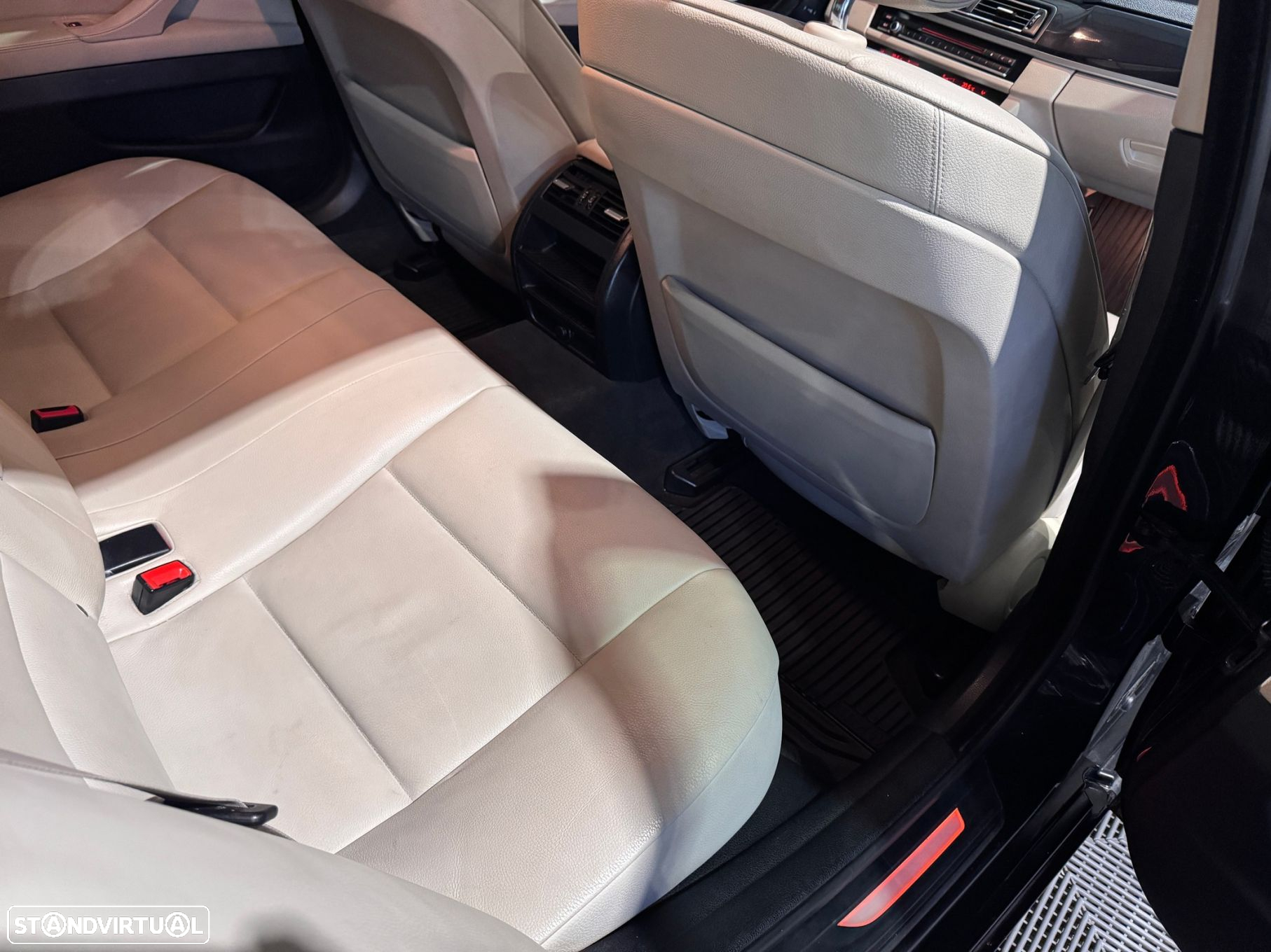 BMW 535 d Exclusive Auto - 43