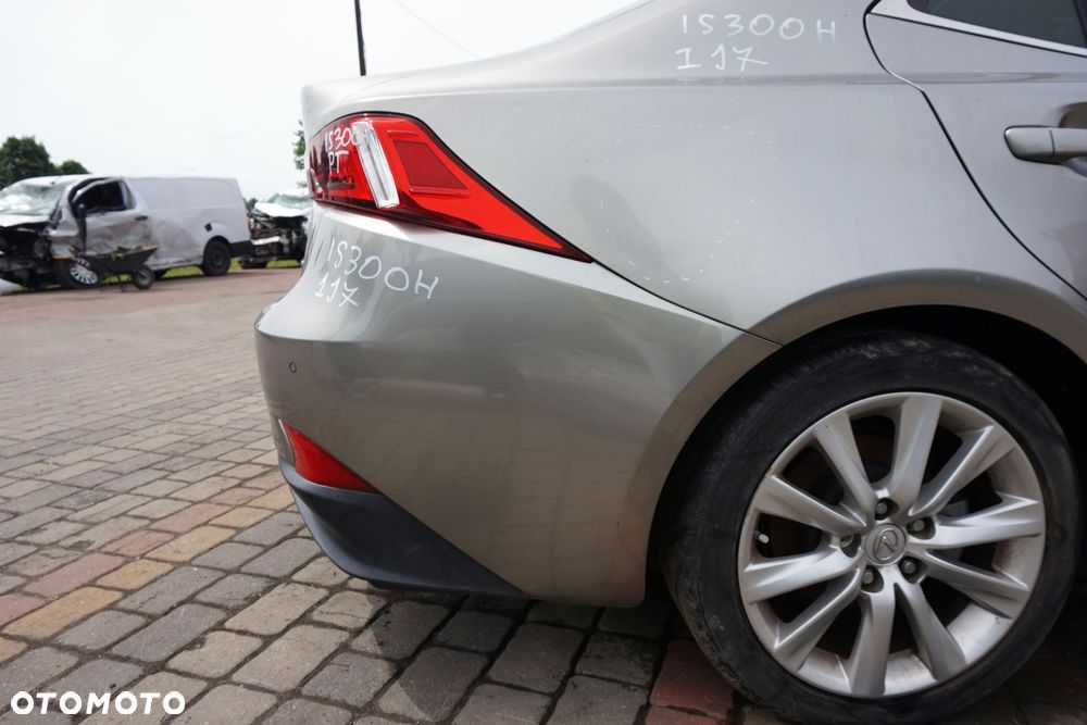 ZDERZAK TYLNY IS III E3 1J7  SREBRNY ATOMIC LEXUS 2013-2017 - 3