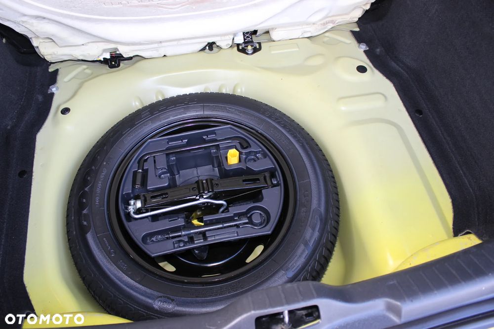Citroën C4 Cactus PureTech 82 Shine Edition - 23