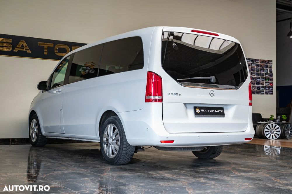 Mercedes-Benz V 250 (BlueTEC) d lang 4Matic 7G-TRONIC - 35