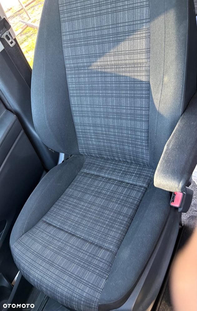 Mercedes-Benz Vito - 17