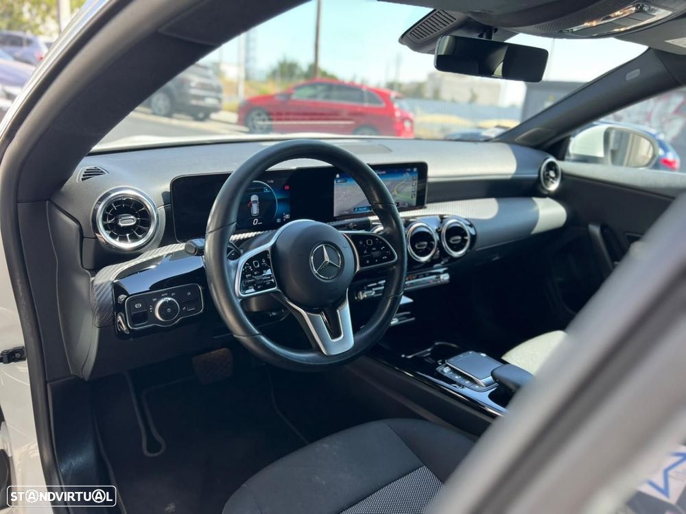 Mercedes-Benz CLA 180 d Shooting Brake Progressive Aut. - 4