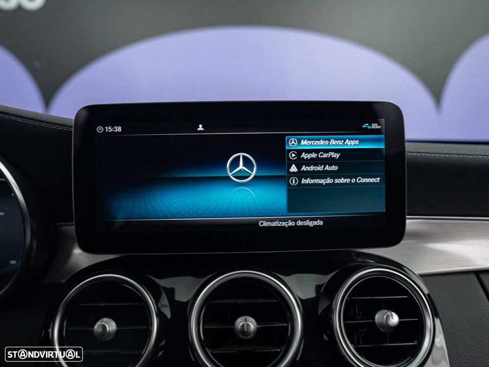 Mercedes-Benz C 300 de AMG Line - 32