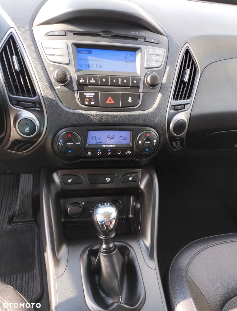 Hyundai ix35 2.0 4WD Style - 16