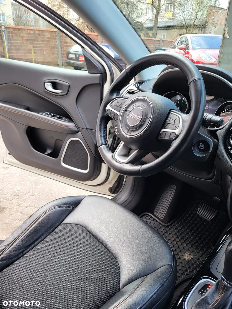 Jeep Compass 1.4 TMair Limited 4WD S&S - 13