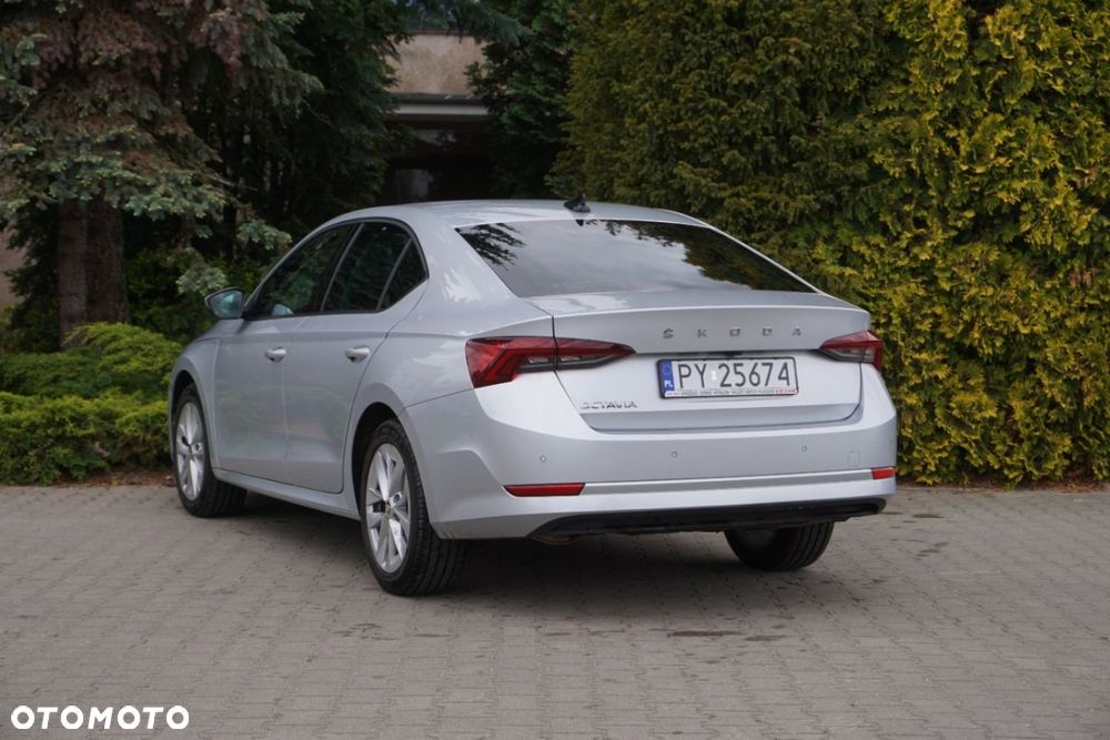 Skoda Octavia - 7
