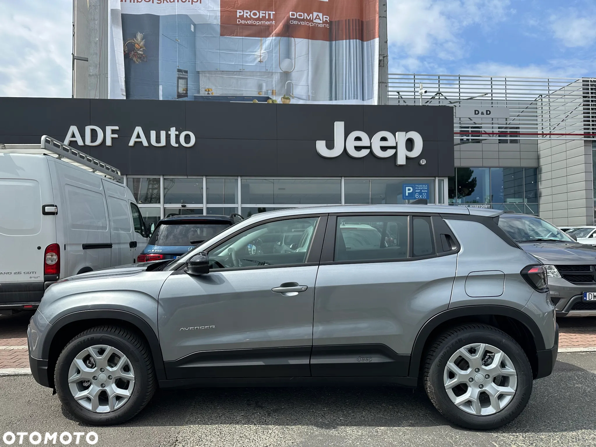 Jeep Avenger 1.2 T3 mHEV Altitude FWD eDCT6 - 3