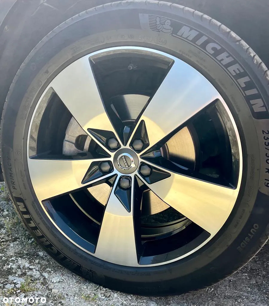 Volvo XC 40 B4 B Momentum Pro - 16