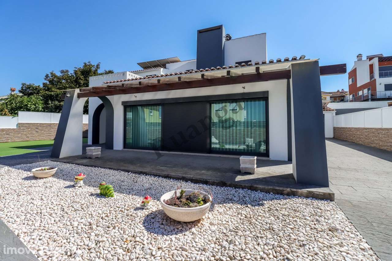 Excelente Moradia  para venda na Aldeia de Santo André - Grande imagem: 2/42