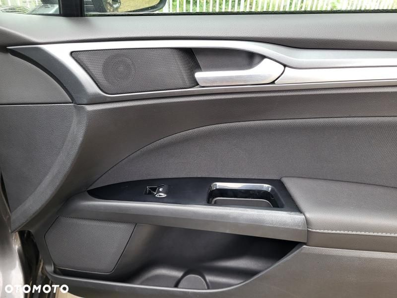 Ford Mondeo 1.5 EcoBoost STart-Stopp Autom Titanium - 29