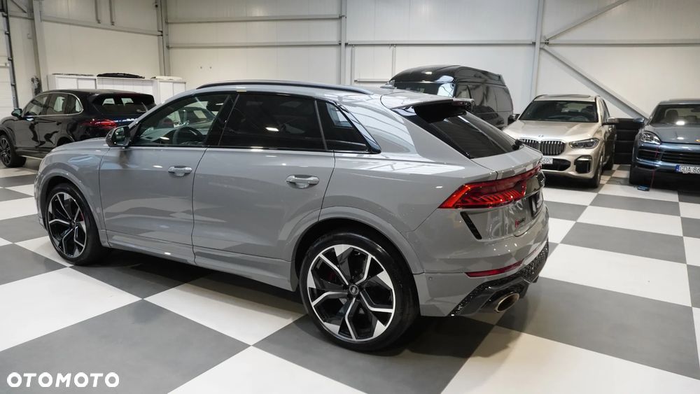 Audi RS Q8 TFSI Quattro Tiptronic - 4