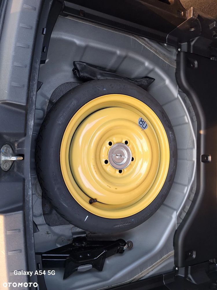 Mitsubishi Lancer 1.6 - 12