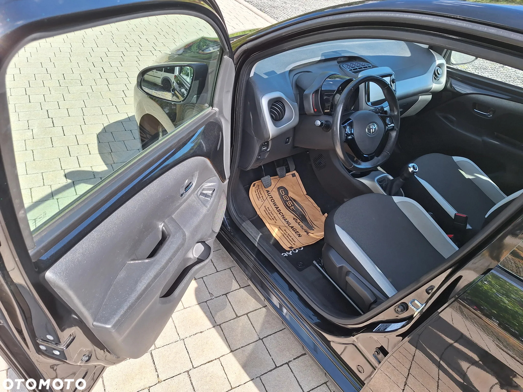 Toyota Aygo x-play Team Deutschland - 6
