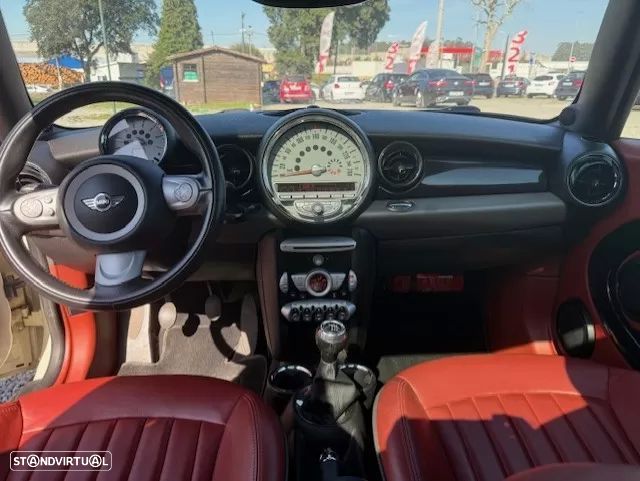 MINI 3 Portas Cooper D - 13