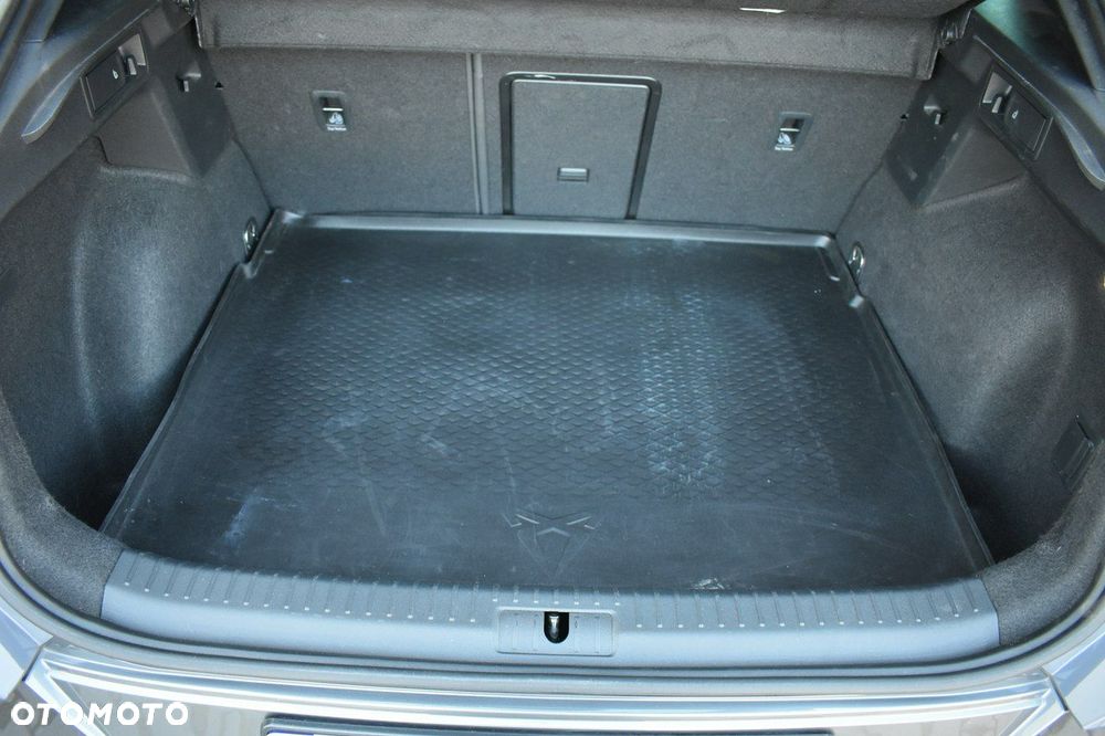 Cupra Formentor 1.5 TSI DSG - 9