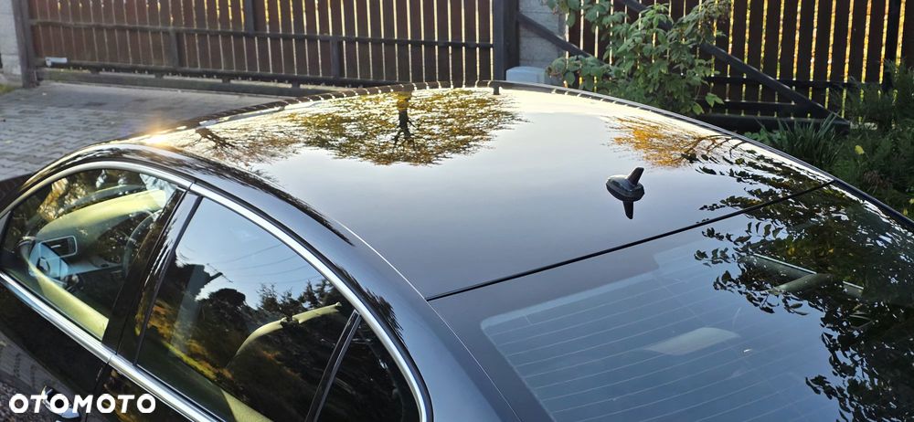 Volkswagen Passat 2.0 TDI DPF Highline DSG - 16