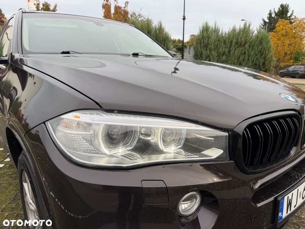 BMW X5 xDrive35i - 16