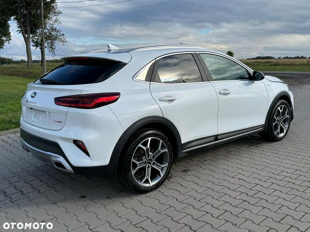 Kia XCeed 1.5 T-GDI GT-Line DCT - 4