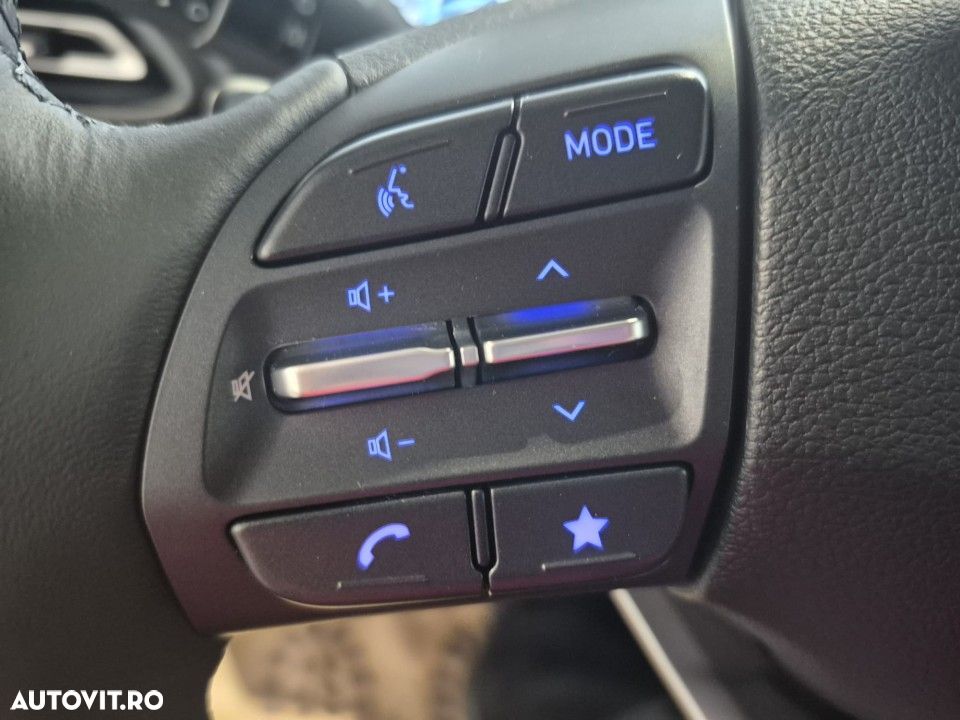 Hyundai i30 1.5 T-GDI 140CP 7DCT MHEV Highway - 13