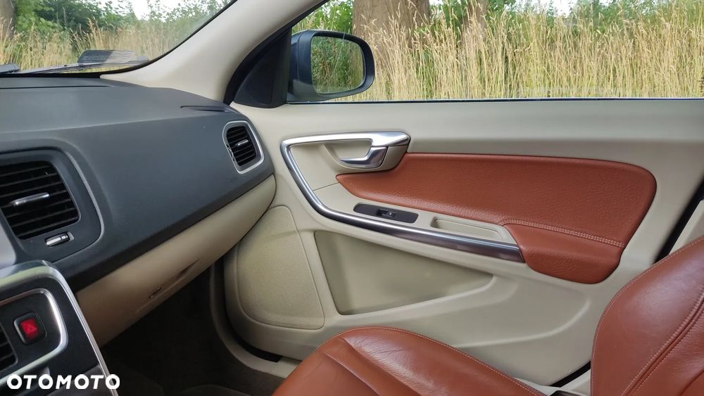 Volvo V60 - 31