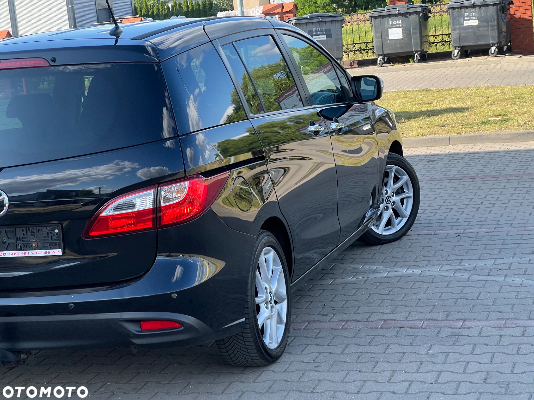 Mazda 5 1.8 Exclusive + - 38