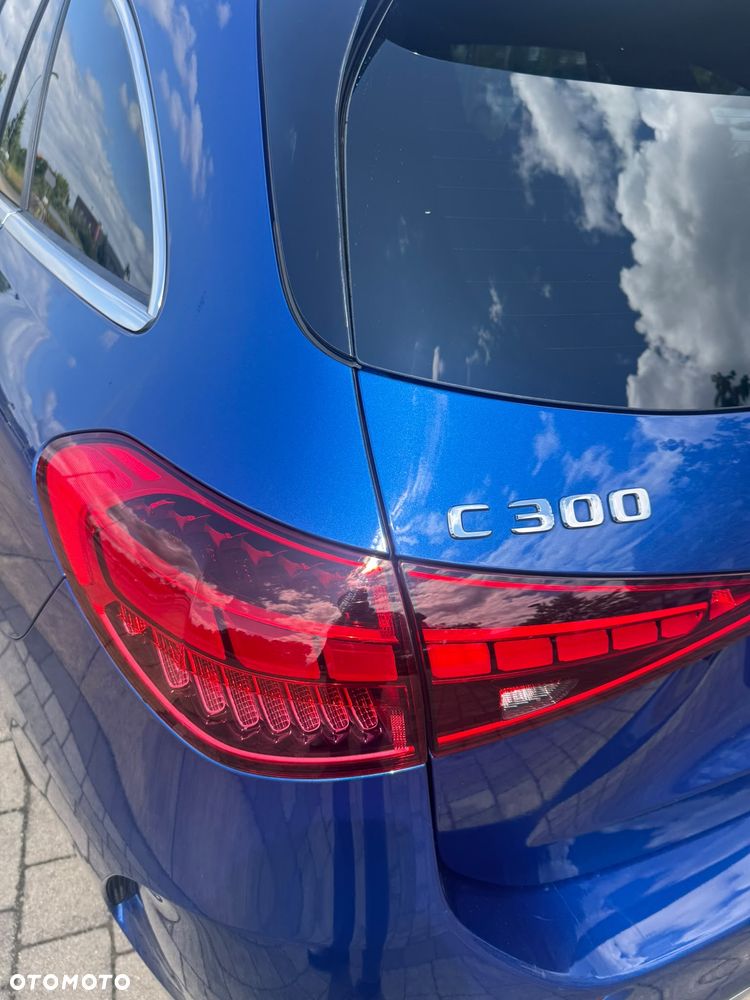 Mercedes-Benz Klasa C 300 mHEV 4-Matic AMG - 14