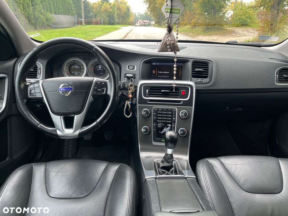 Volvo V60 D2 - 16