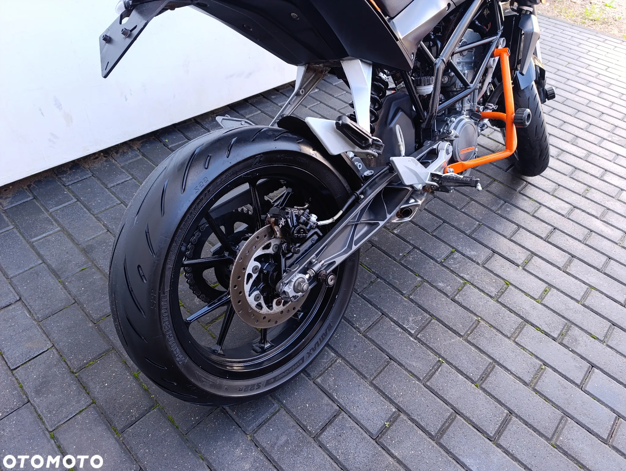 KTM Duke - 17