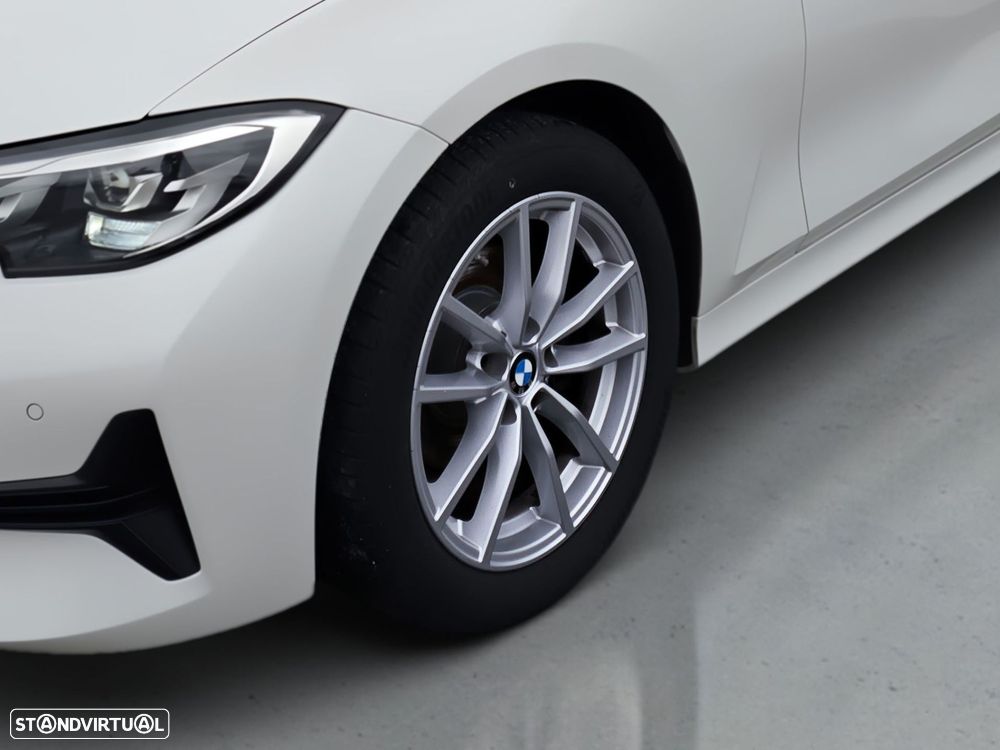 BMW 318 d Advantage - 4