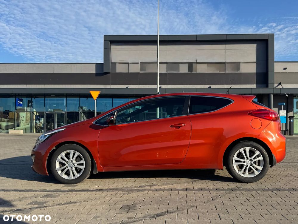 Kia Ceed 1.6 GDI L - 13