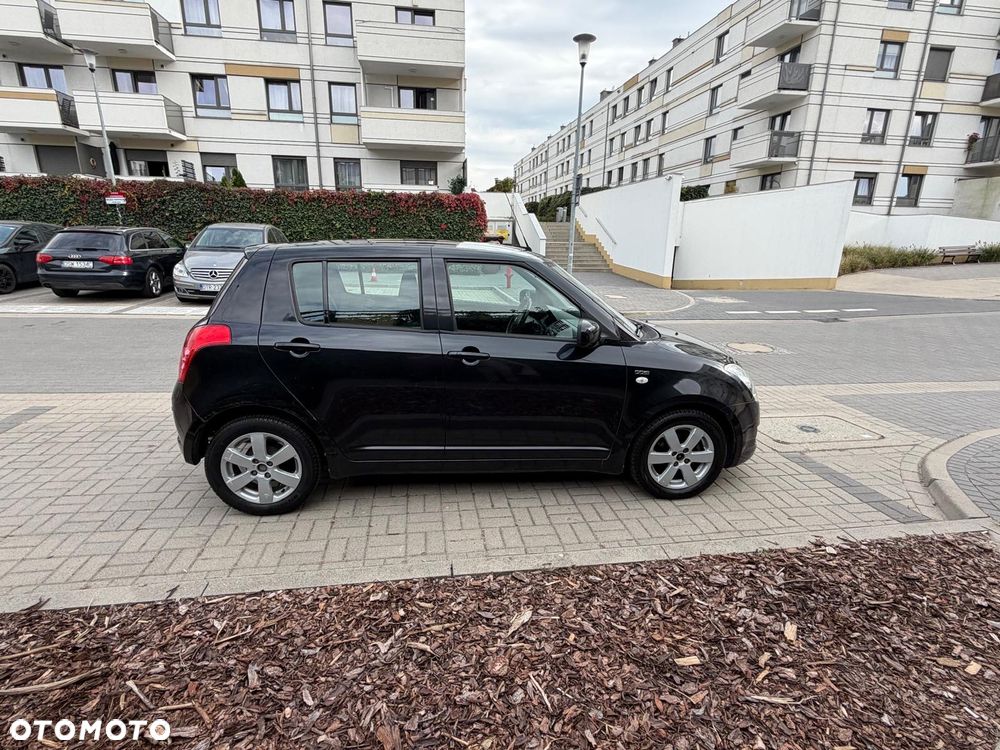 Suzuki Swift 1.3 DDiS GLX / Comfort - 6