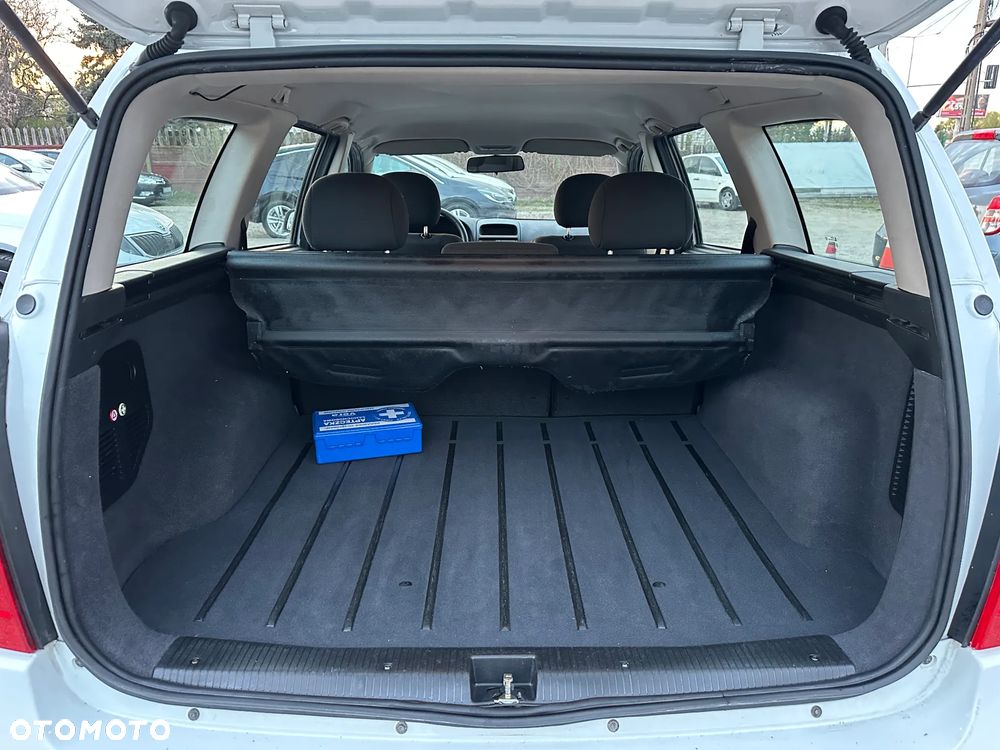 Opel Astra - 21