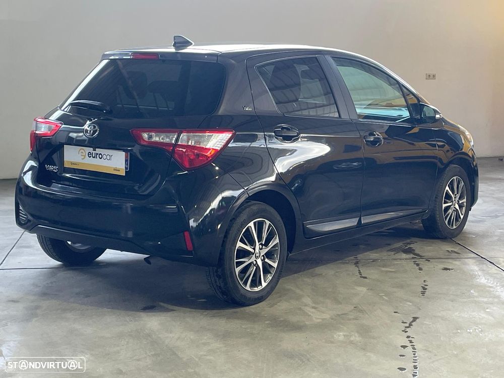 Toyota Yaris 1.5 VVT-i 20 Anos - 5