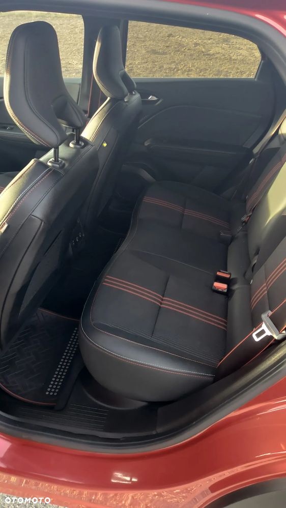 Renault Captur 1.6 E-TECH Plug-In R.S Line - 10